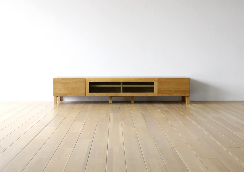 レッチェ 180TVボード OAK(W180×D44×H35cm)税込￥125,000 | 高野木工
