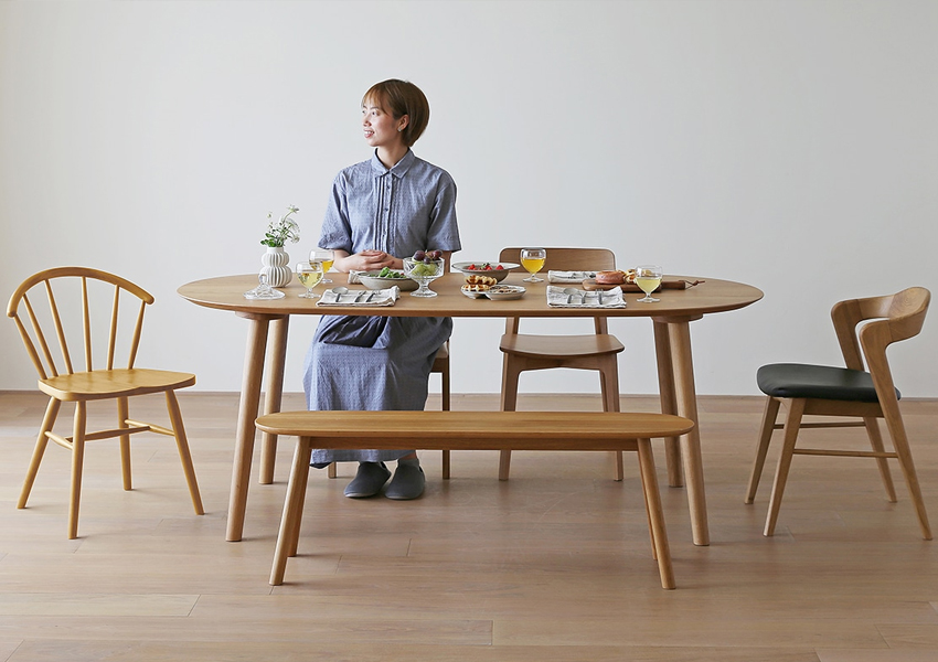 ルーベ ダイニングテーブル OAK (W160×D80cm/W180×D90cm)税込￥218,000