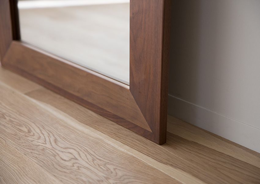 プレーンミラー 49SMALL WALNUT(W49×D2×H180cm) | 高野木工株式会社