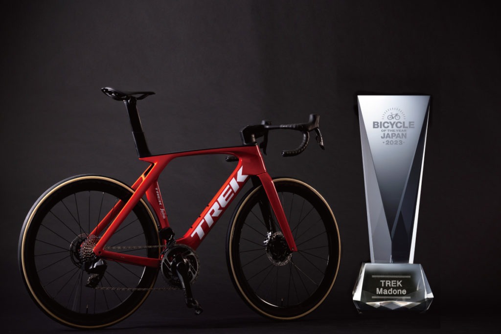 日本バイシクル・オブ・ザ・イヤー 2023」トレック マドン SLRが受賞