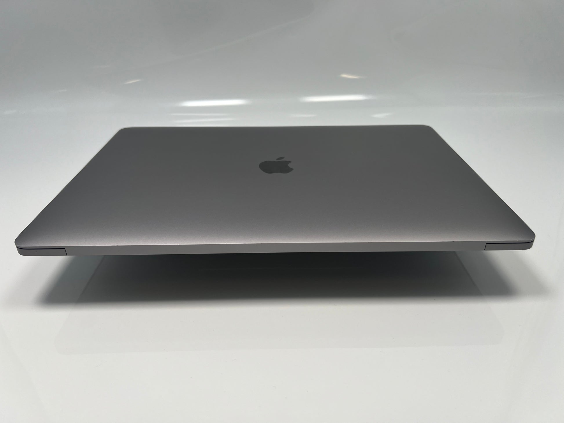 Apple MacBook Pro 15インチ スペースグレー MacBook Pro 15 インチ