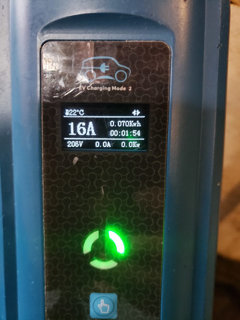 amazonで売られてる「JRBRO」のEV充電器が意外と凄い。100Vでも200V