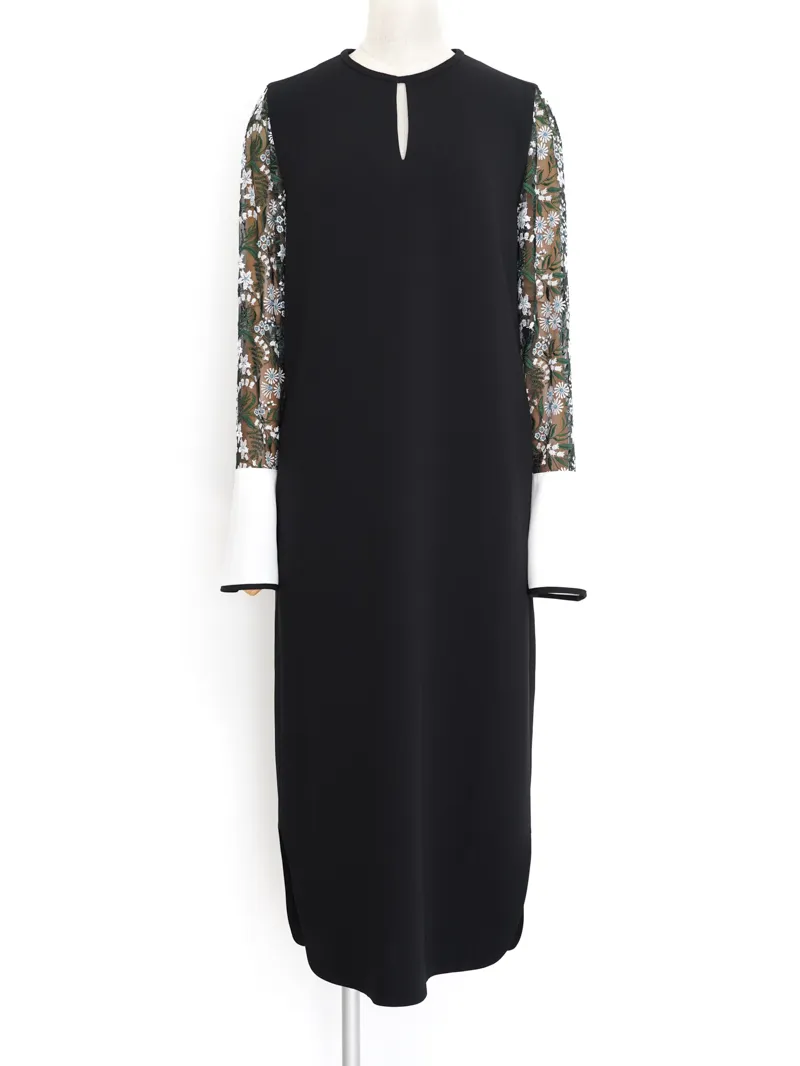 Mame Kurogouchi（マメ クロゴウチ） フローラルレーススリーブ