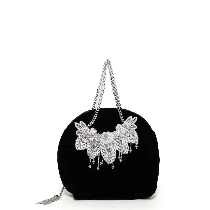 tanakadaisuke（タナカ ダイスケ） スノービジューポーチバッグ