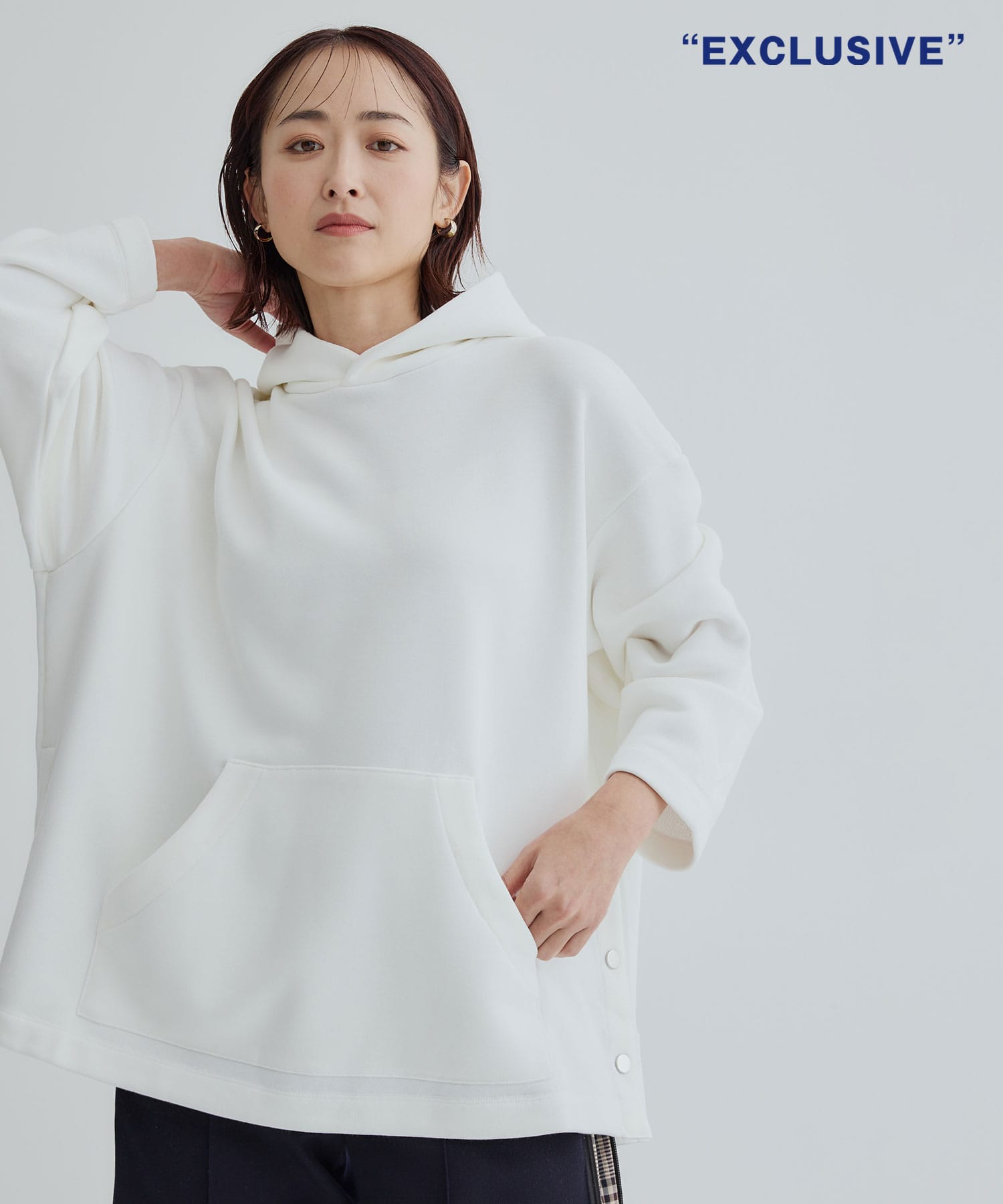 EX23WCU503 CINOH EX.SIDE SLIT SWEAT HOODIE
