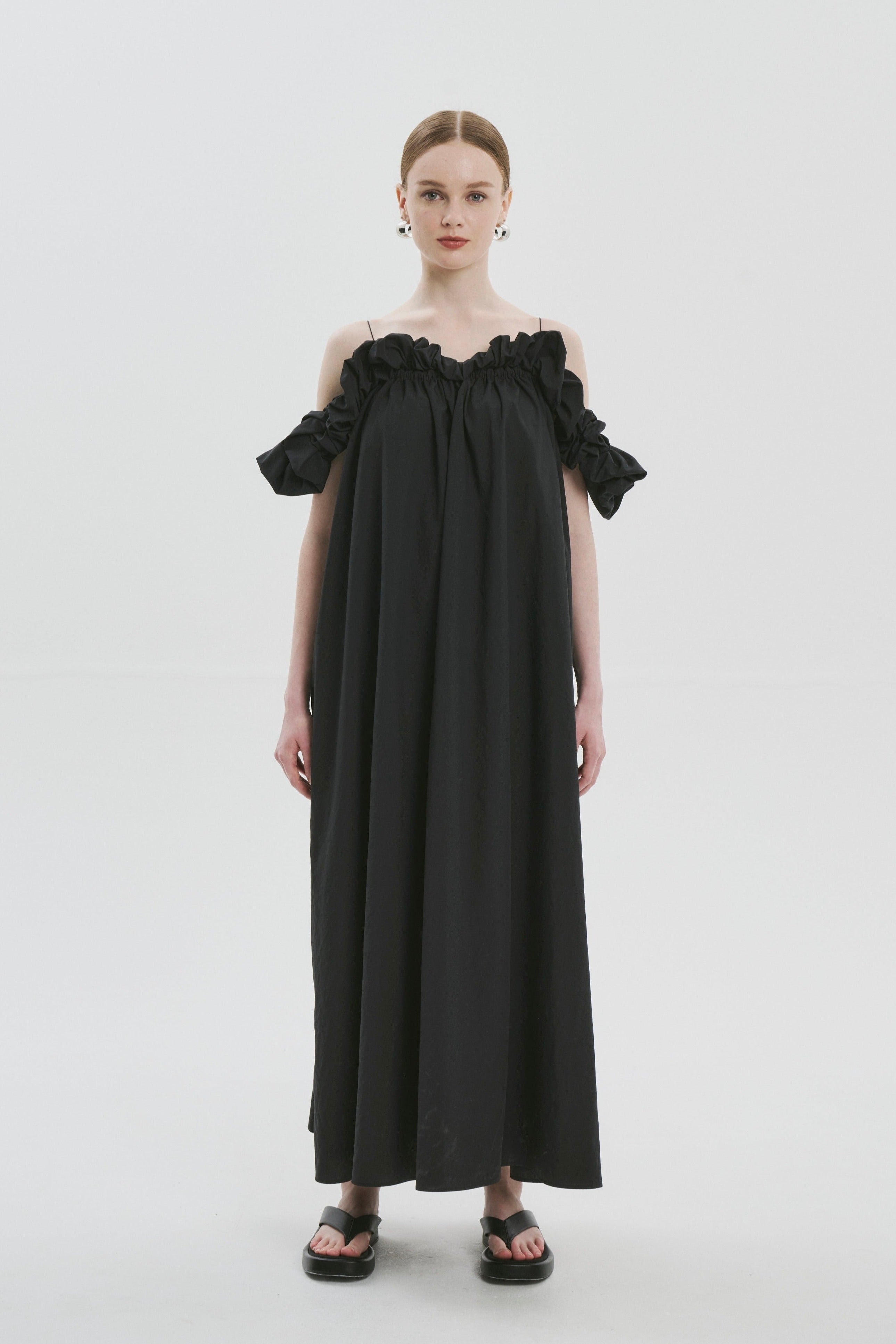 THE TOE Arta Ribbon Onepiece ブラック S Arta Ribbon Onepiece – THE TOÉ