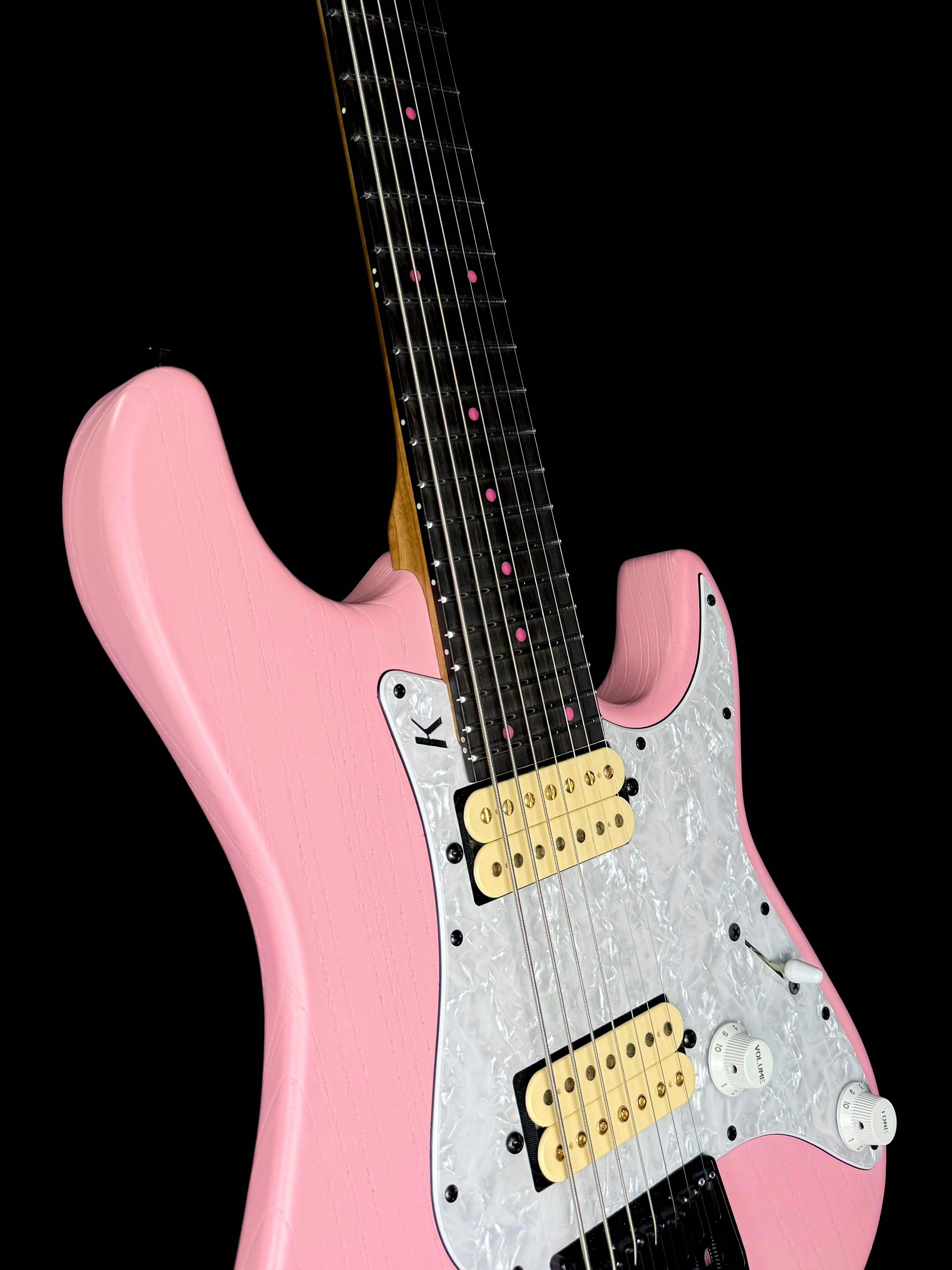Kiesel Headless Delos 7 | Light Pink Raw Tone Satin – The Vibrato Bar
