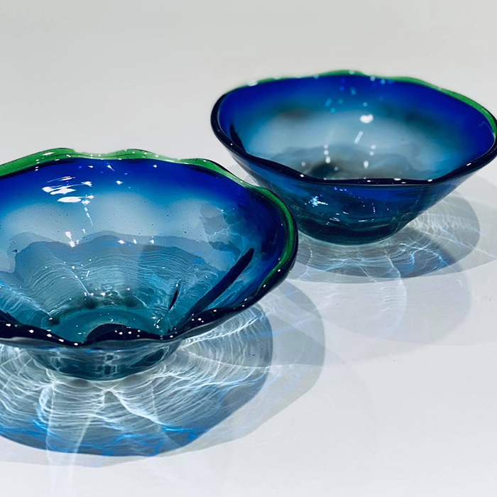 琉球硝子 稲嶺盛一郎展 || THE COVER NIPPON