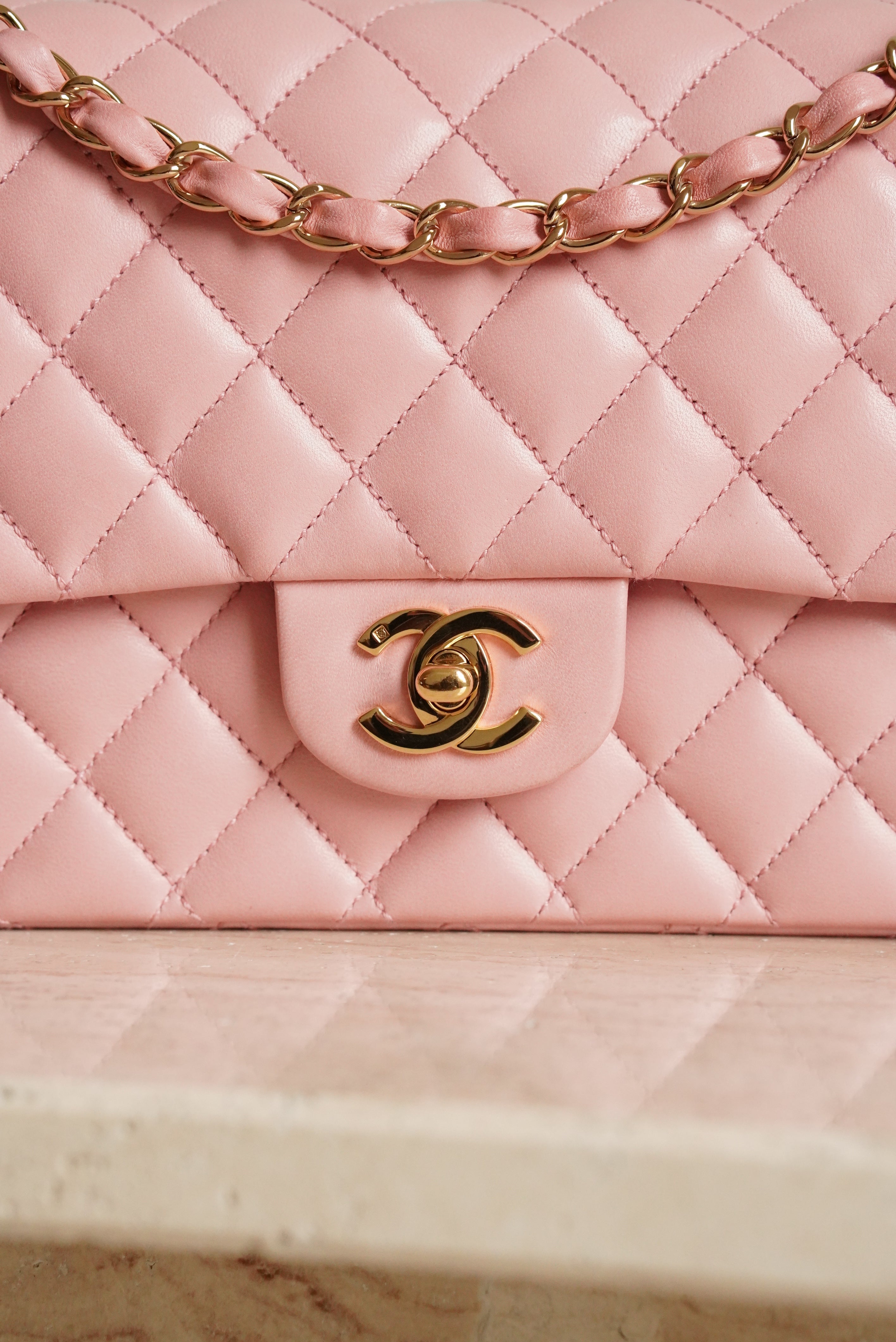 THE MENUE - CHANEL CLASSIC MEDIUM DOUBLE FLAP | ROSE SAKURA
