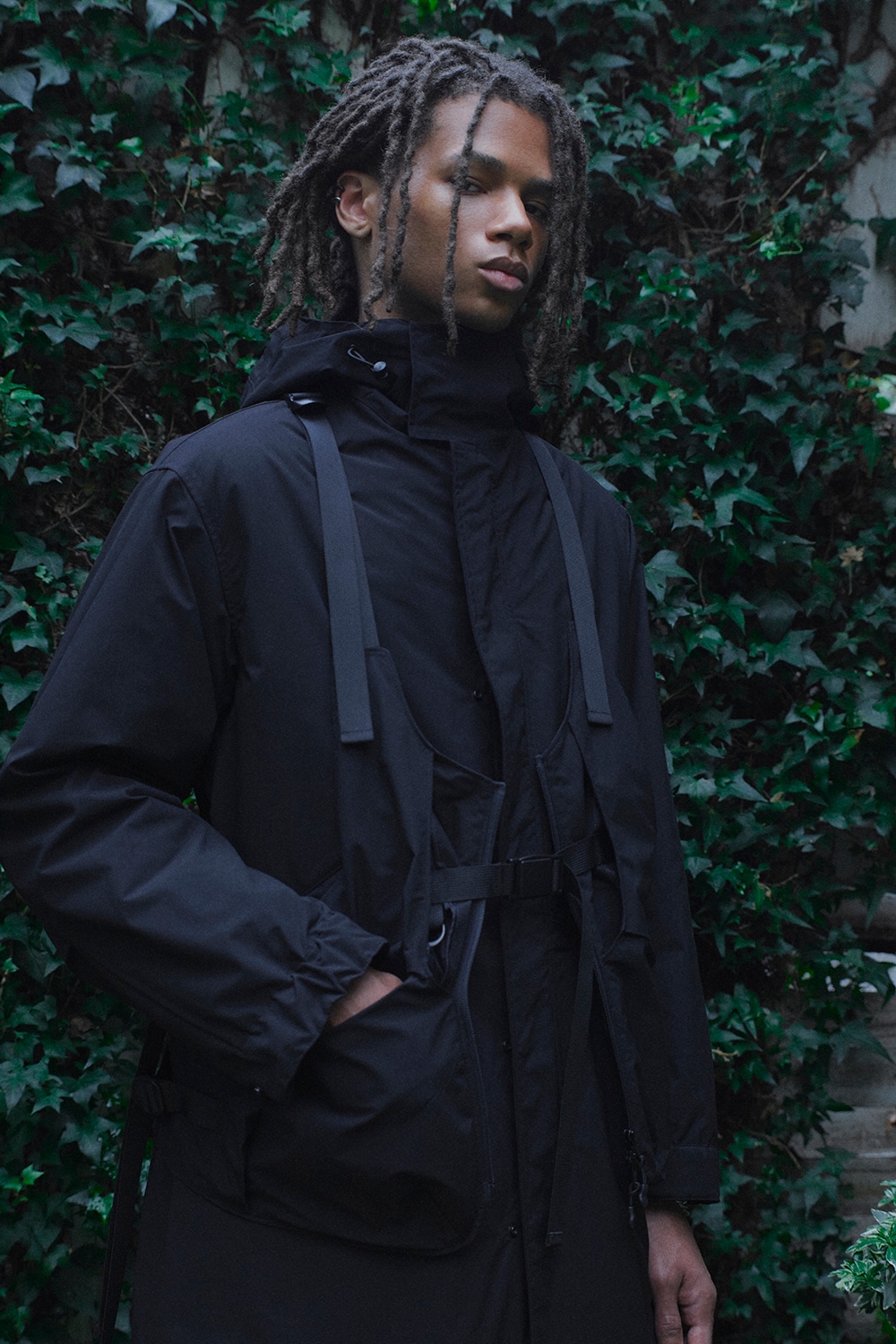 S'YTE X TAION HOODED COAT WITH QUILTED DOWN LINER(S Black): S'YTE