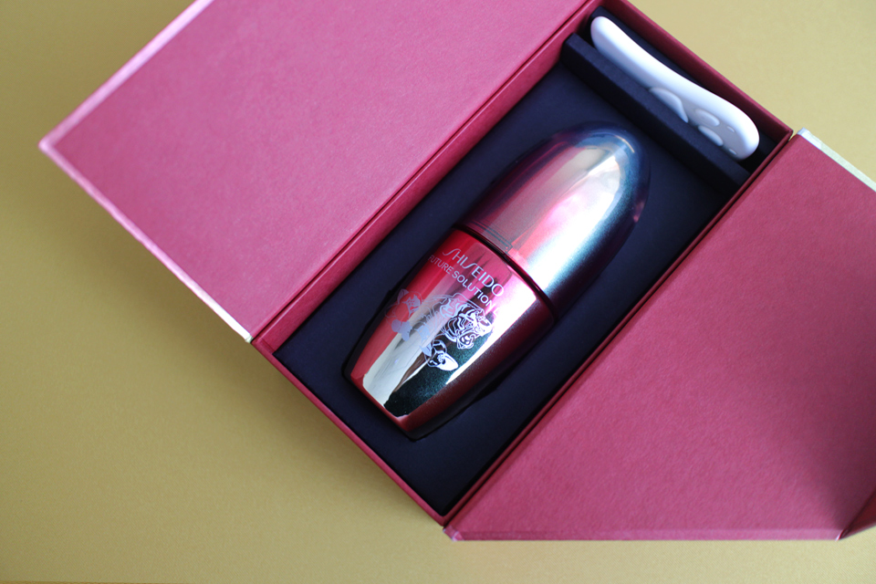 新年を祝う限定デザイン｜SHISEIDO フューチャーソリューション LX