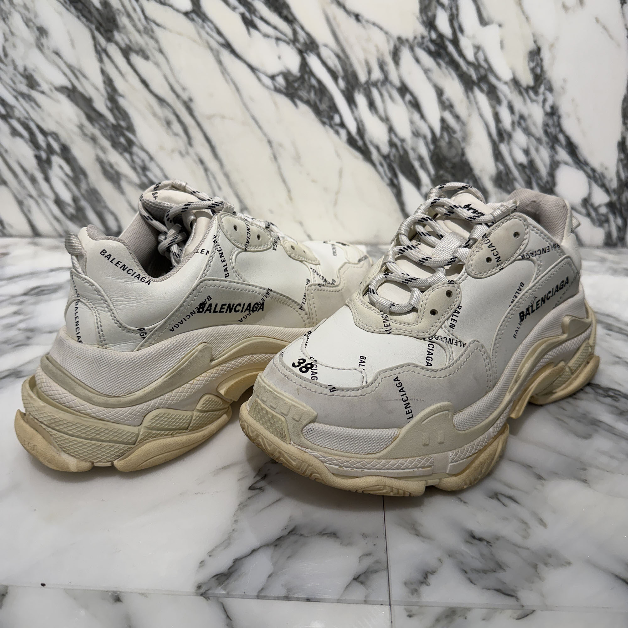 楽天市場】balenciaga トリプルs 38の通販