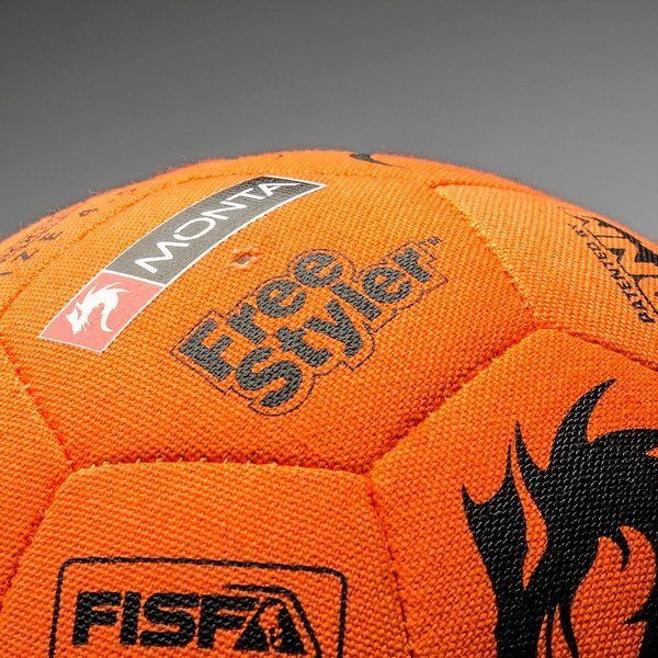 Monta Football Freestyler