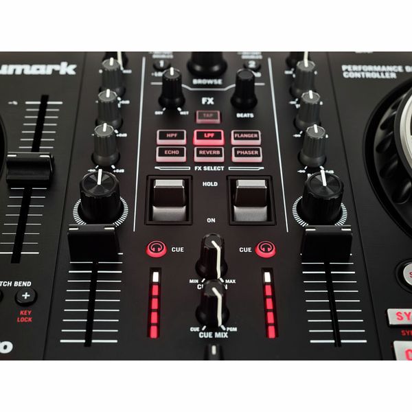 Numark Mixtrack Pro FX – United States