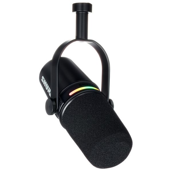 Shure MV7 Plus Broadcast Arm Bundle – United States