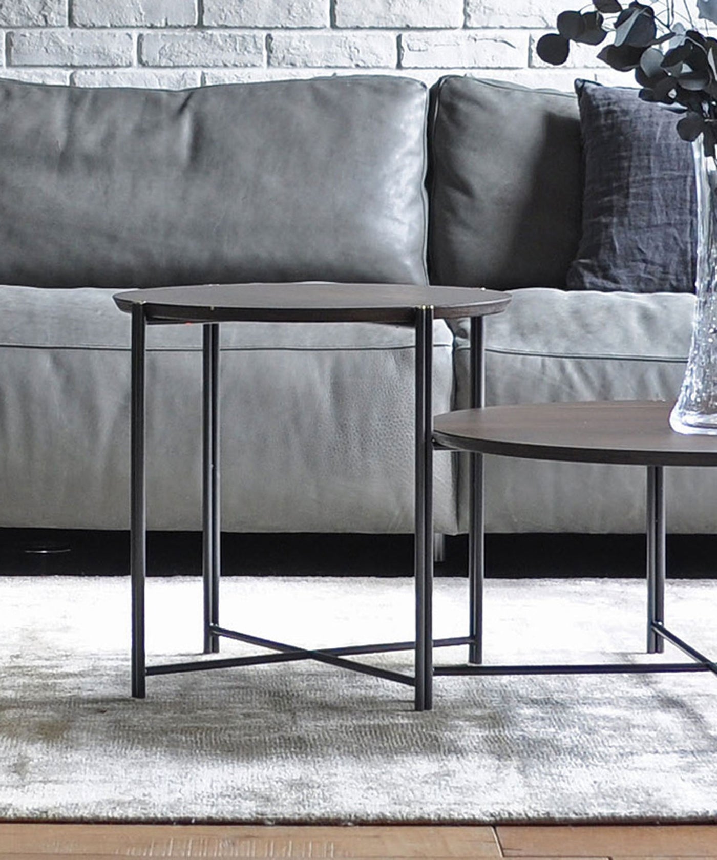 SQUARE ROOTS（スクエアルーツ）QUATTRO SIDE TABLE｜真鍮がアクセント
