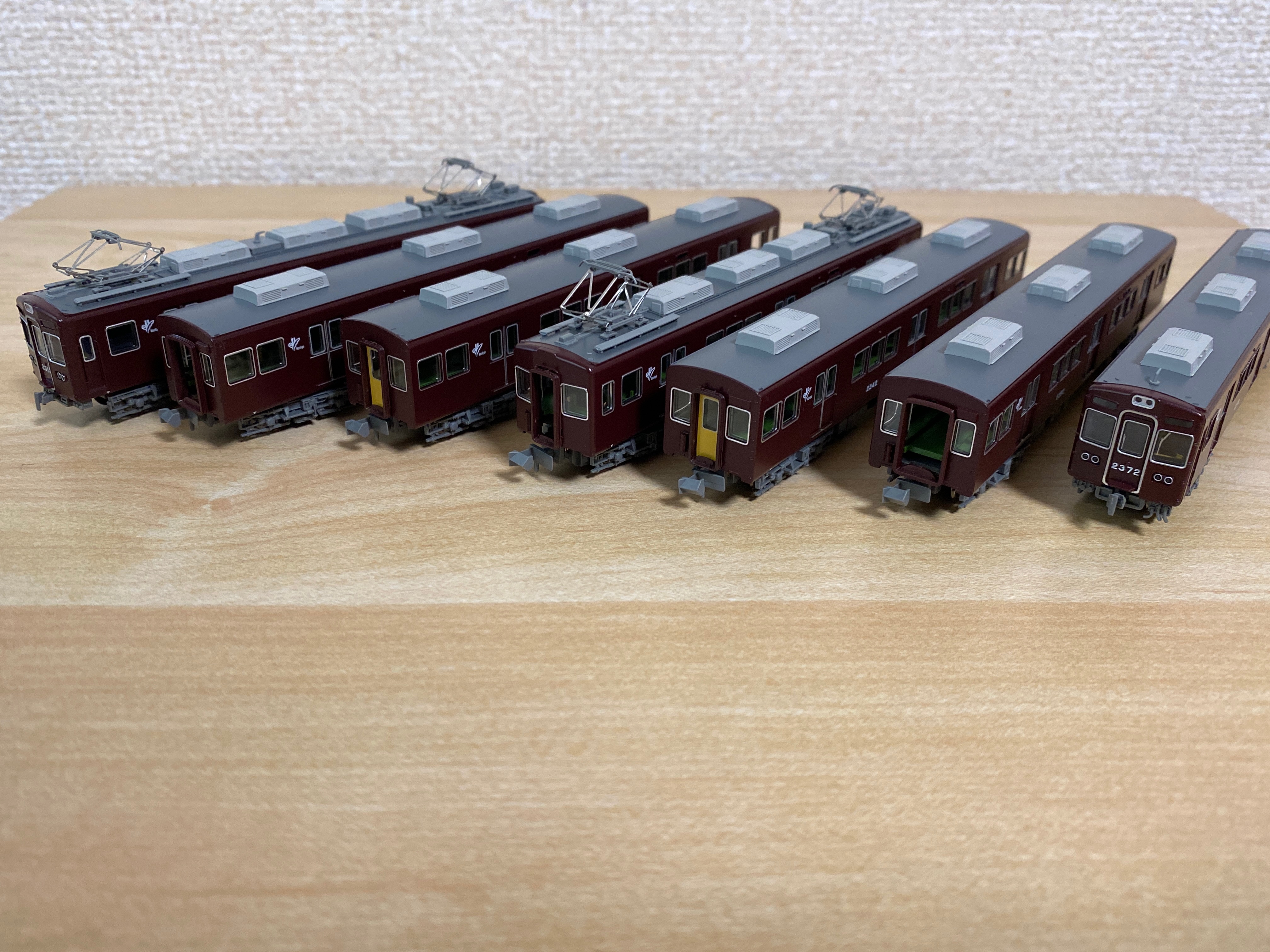阪急2300系表示幕改造車（マイクロエース・N）A6821 京都線 2313編成