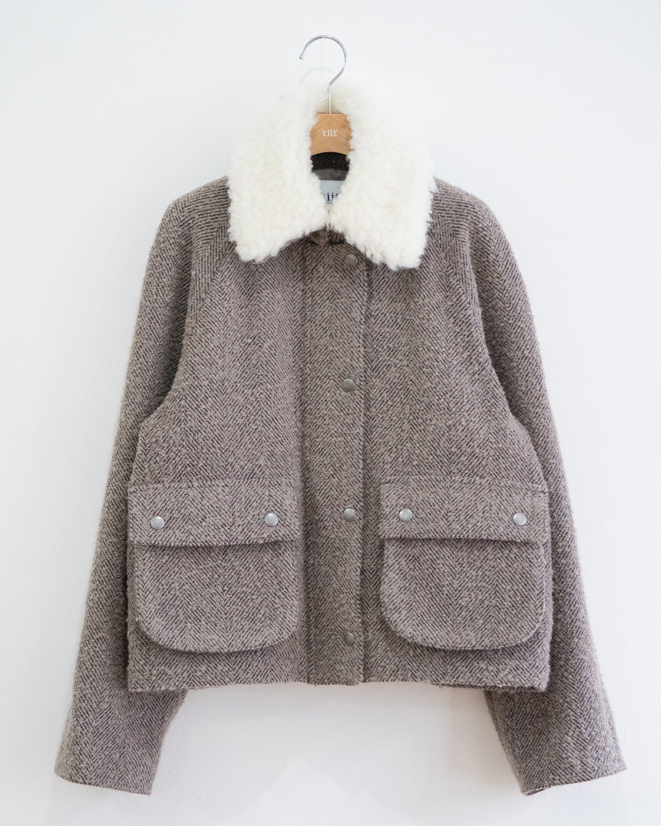 ヘリンボーンハンティングジャケット – tiit tokyo