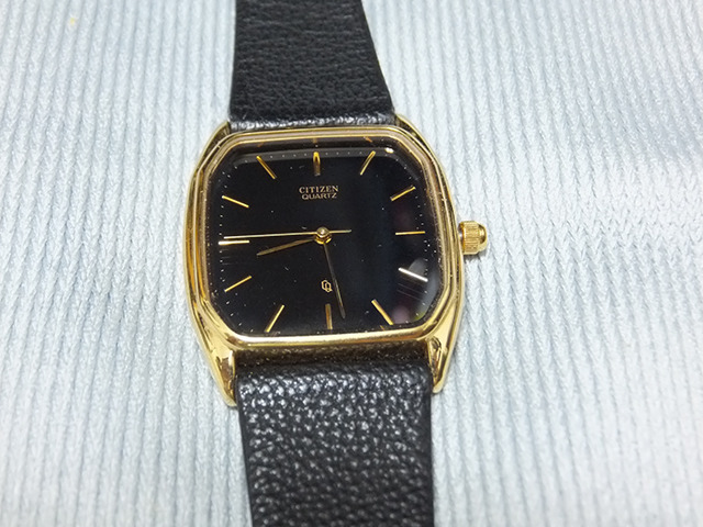 CITIZENドレッセル2830電池交換