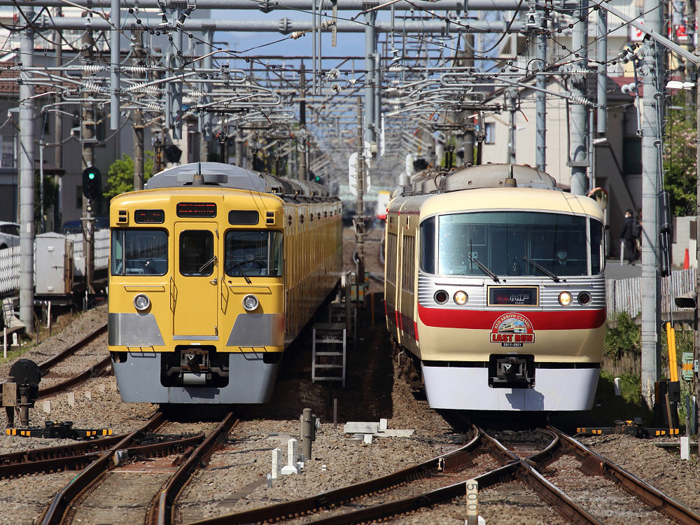 西武2000系 2003Fが横瀬車両基地へ廃車回送される: TOMO