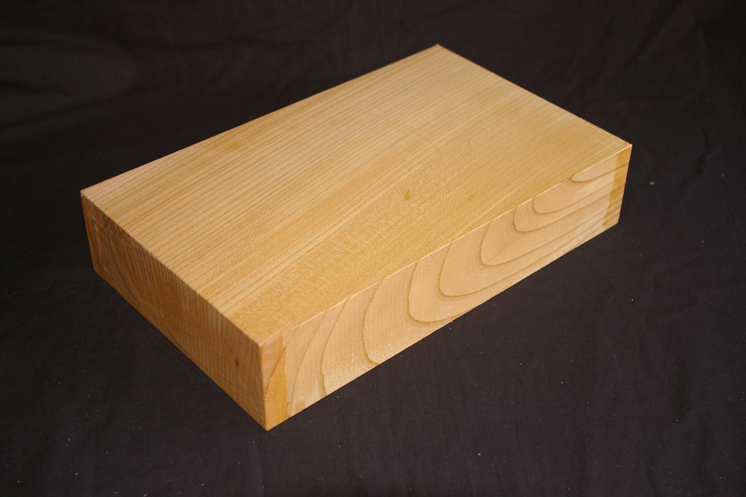 220351. 欅（ケヤキ）310mm（長さ）×65mm×193mm（柾目） - 天然木曽檜