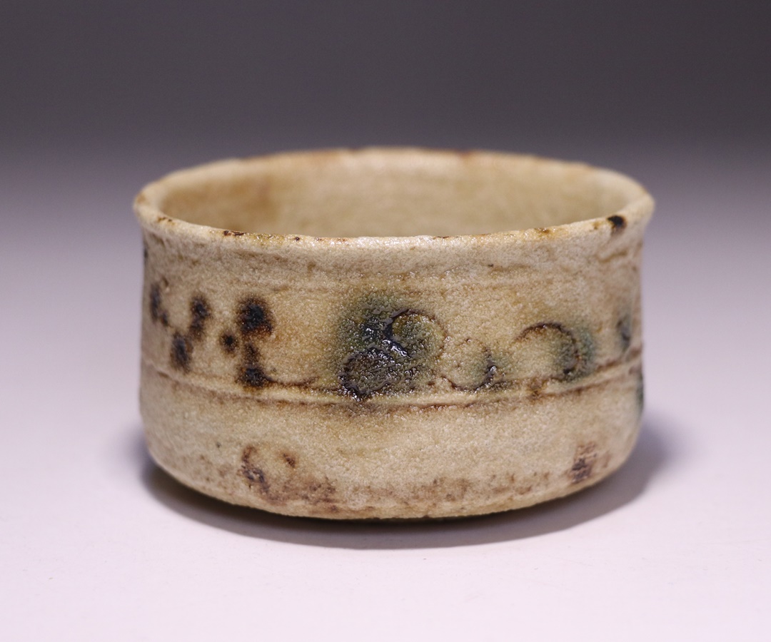 正宗 悟 作 「備前酒呑」 ～備前焼専門卸小売店 川口陶楽苑～