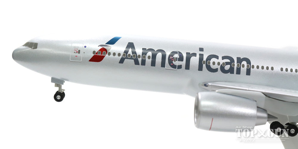 美品]PACMIN B777-200ER アメリカン航空 台座付き 1/200 美品]PACMIN
