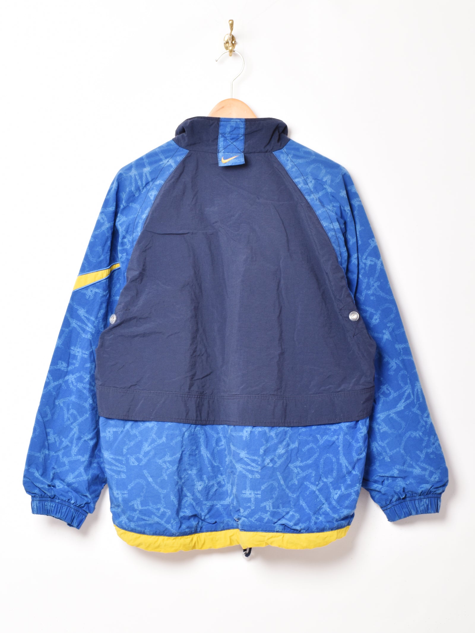 A03_6636_1600x.jpg?v=1681261486