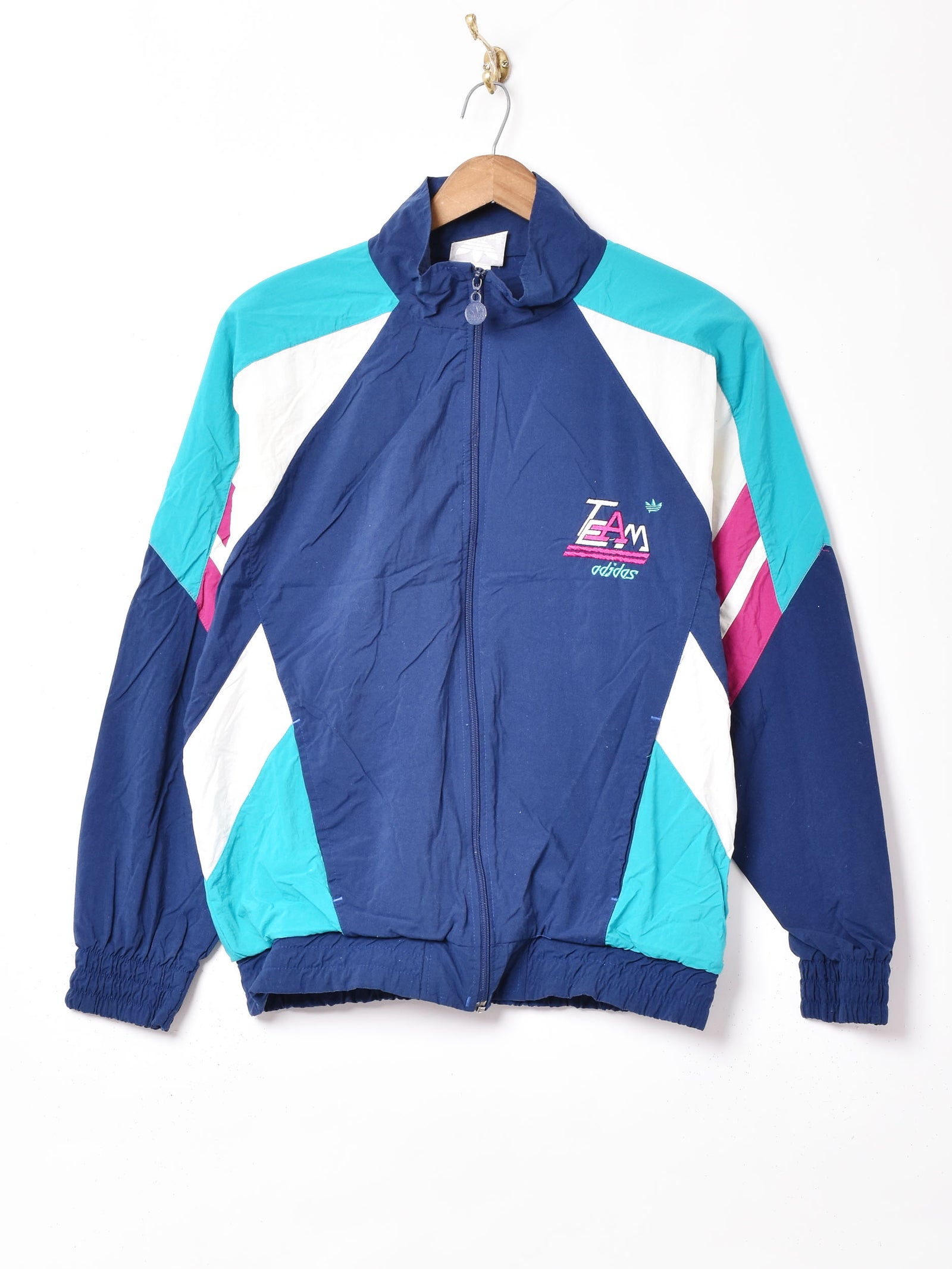 adidas アディダス コンサドーレ札幌 ジャンパー ナイロン ジャケット