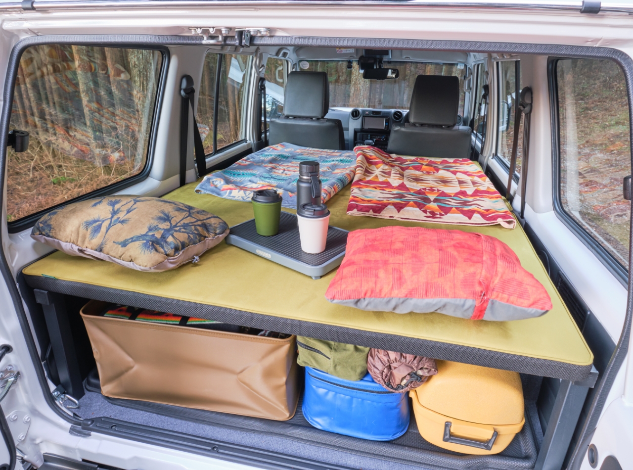 ランドクルーザースペシャルベッドキット｜キャンピングカー＆トラベル