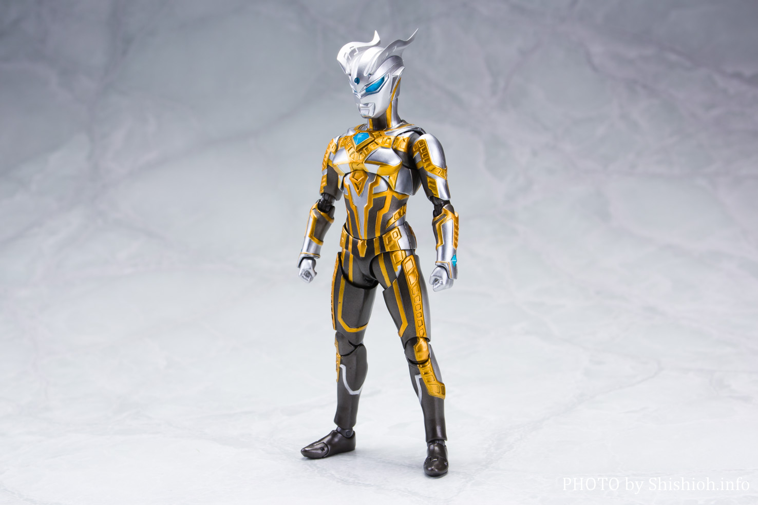 レビュー】 S.H.Figuarts シャイニングウルトラマンゼロ
