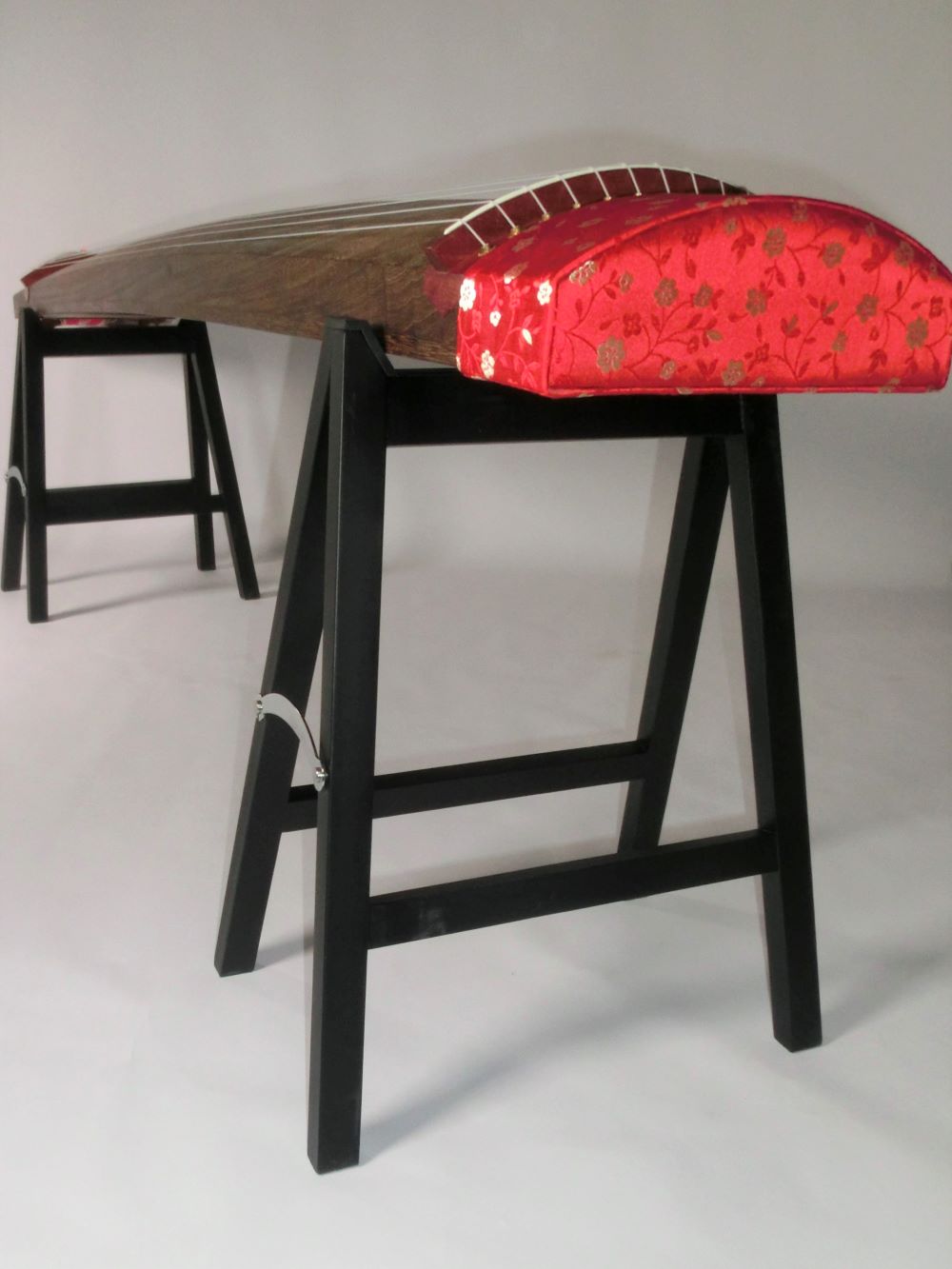 楽天市場】【箏台】A型立奏台 十三絃用 折りたたみ式 金具留め型 13絃