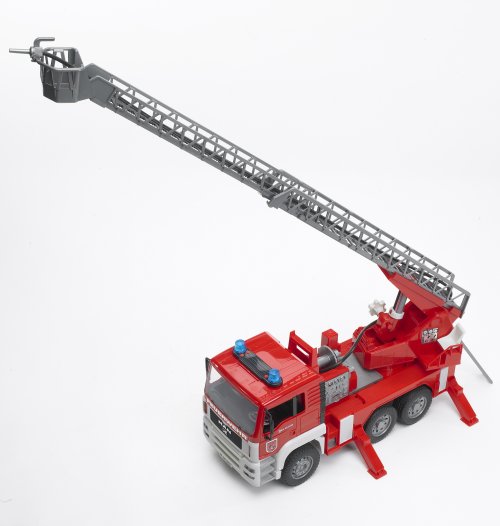 楽天市場】☆送料無料☆Bruder/ブルーダーMAN消防車(02771)Pro Series