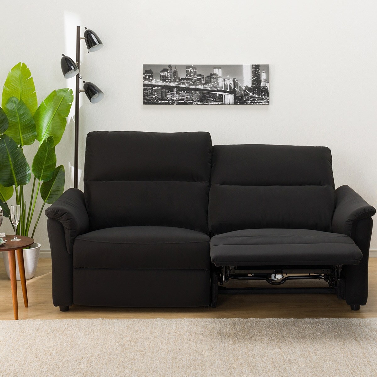 楽天市場】傷・汚れに強い合成皮革 電動リクライニングソファ(KK6133 N