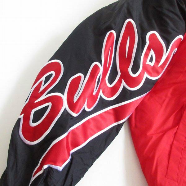楽天市場】新品 90s NBA シカゴ ブルズ 中綿 ナイロンジャケット XL