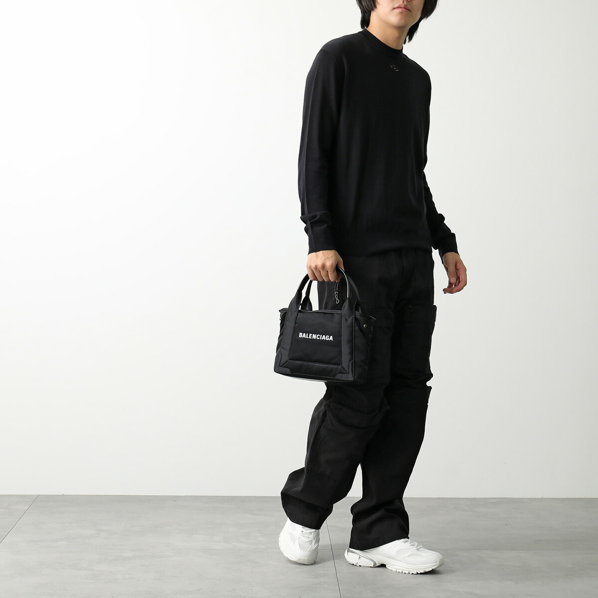 楽天市場】BALENCIAGA バレンシアガ ハンドバッグ NAVY CABAS XS AJ