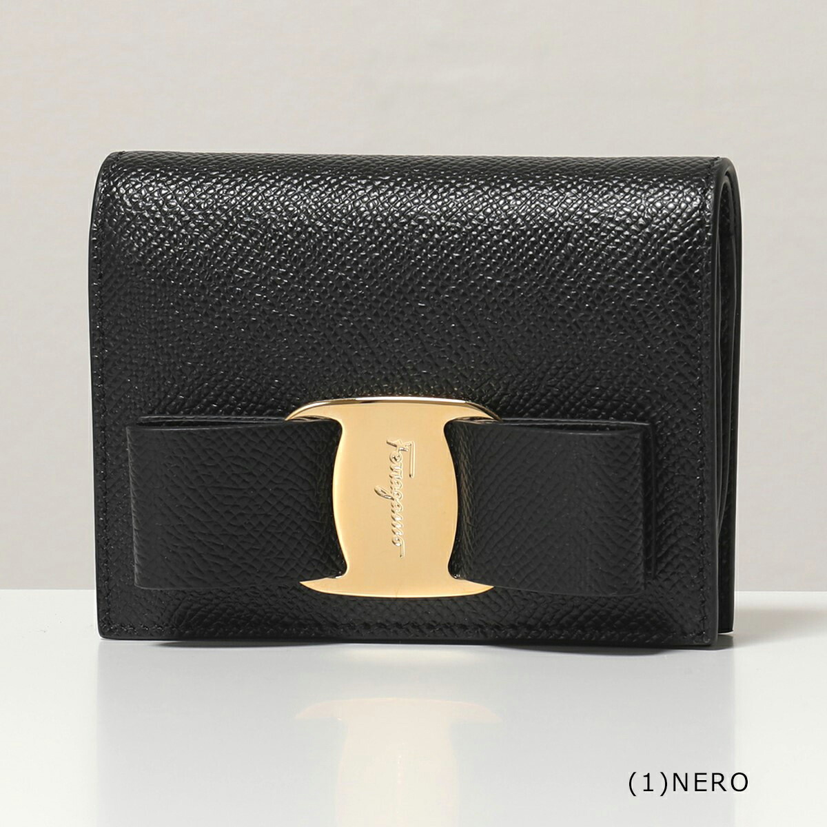 楽天市場】FERRAGAMO フェラガモ 二つ折り財布 VARA BOW 22 D515