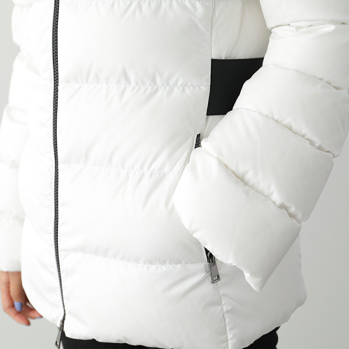楽天市場】MONCLER モンクレール ダウンジャケット DERA デラ 1A00116