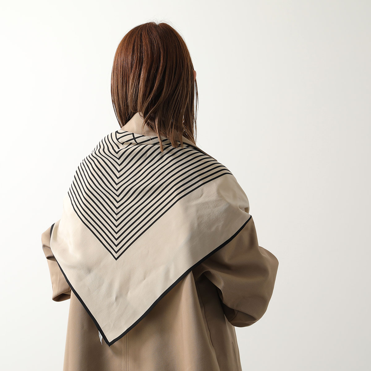 楽天市場】Toteme トーテム スカーフ CENTERED MONOGRAM SILK 211 853