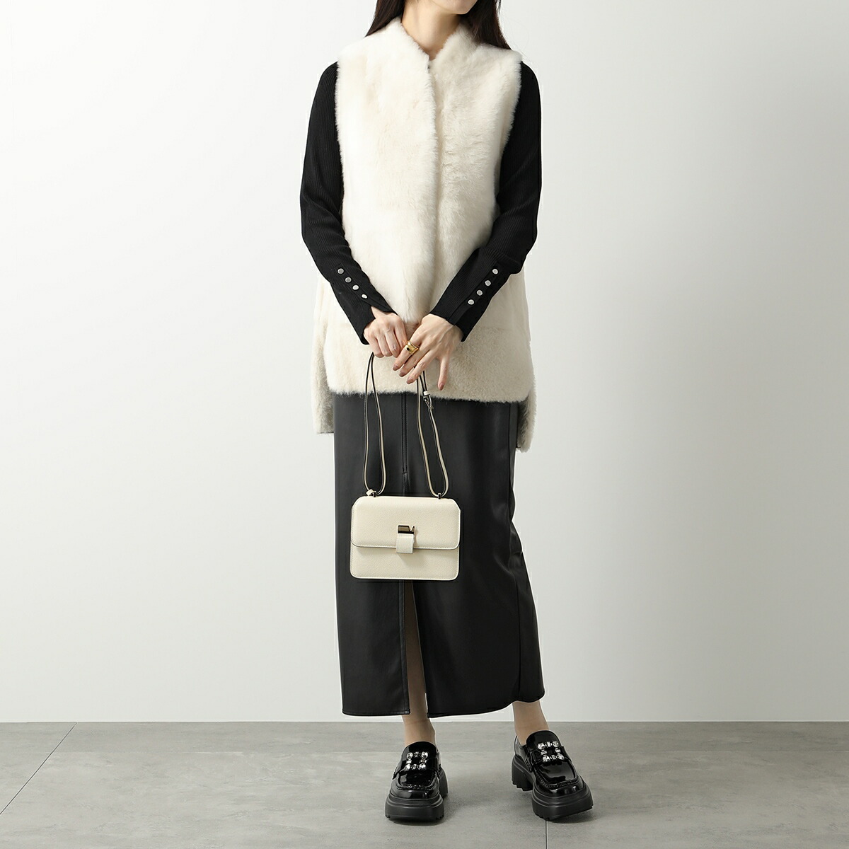 楽天市場】ROGER VIVIER ロジェヴィヴィエ ローファー WALLAVIV STRASS