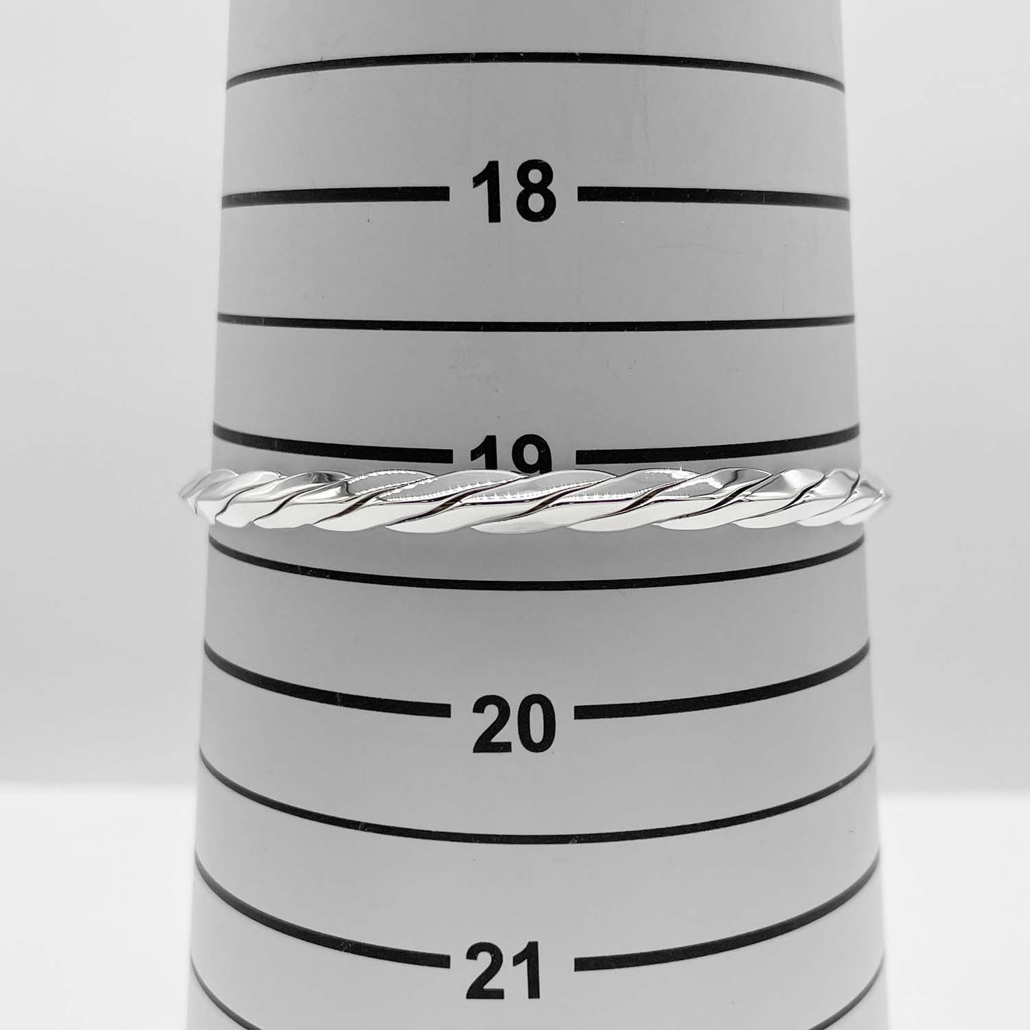 楽天市場】Tiffany&Co. ティファニー 20cm ナイフエッジ ツイスト