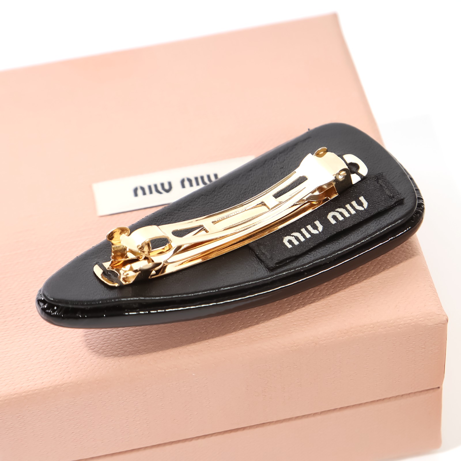 楽天市場】MIU MIU miumiu ミュウミュウ ヘアピン パテントレザー ヘア