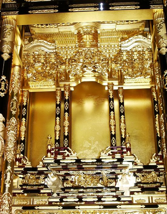 楽天市場】金仏壇・仏壇 【名古屋型 三ツ割欄間段下】20号金箔仏壇仏具