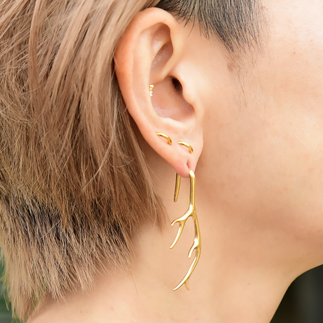 楽天市場】ボディピアス 12g ゴールド Deer horn インパクト大 フック
