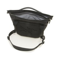 楽天市場】Arc'teryx ショルダーバッグ ARRO 8 SHOULDER BAG 24019