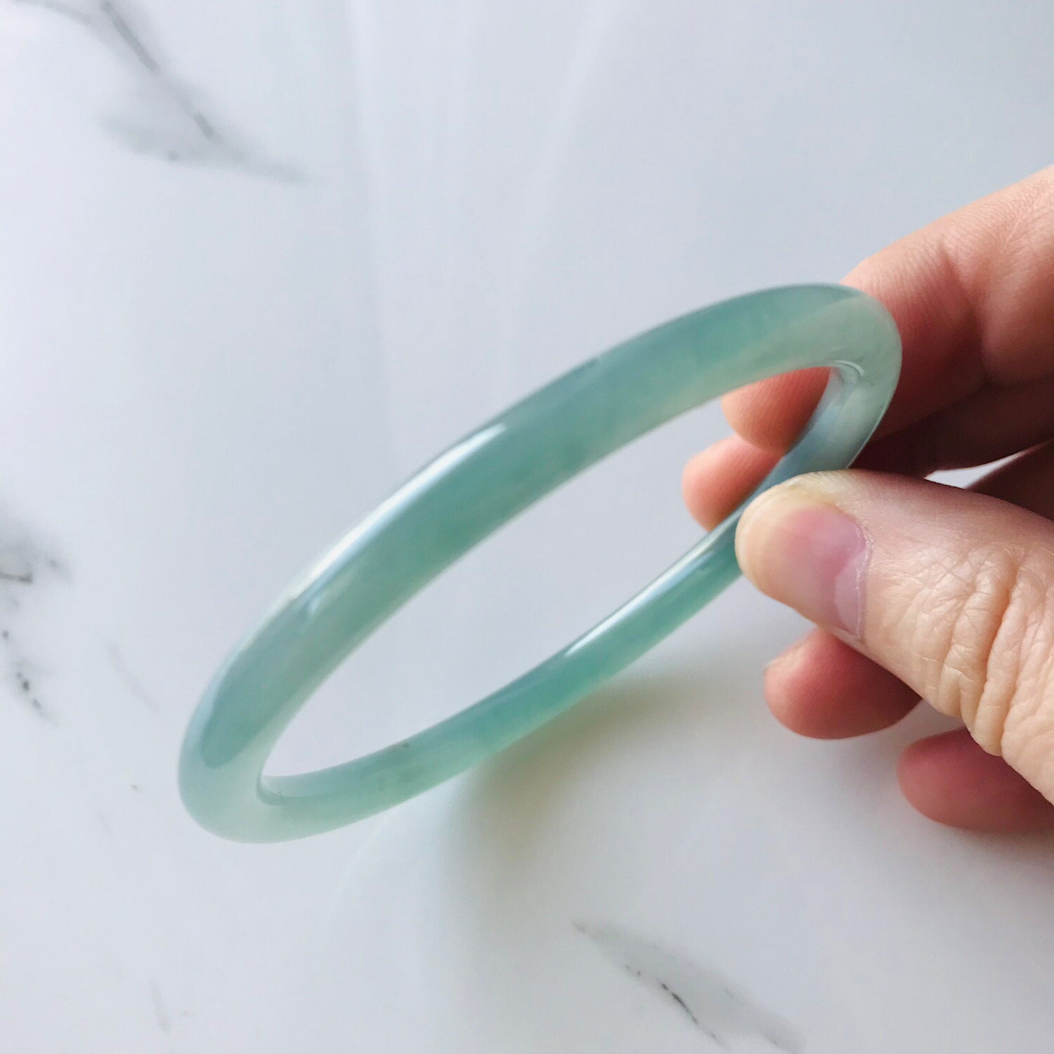 楽天市場】グアテマラ産 翡翠 ヒスイ jade バングル 高品質 ブルー