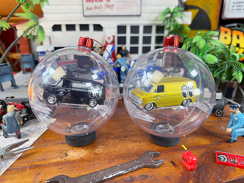 楽天市場】ムーンアイズ限定 M2 ミニカー クリスマスオーナメント 1971