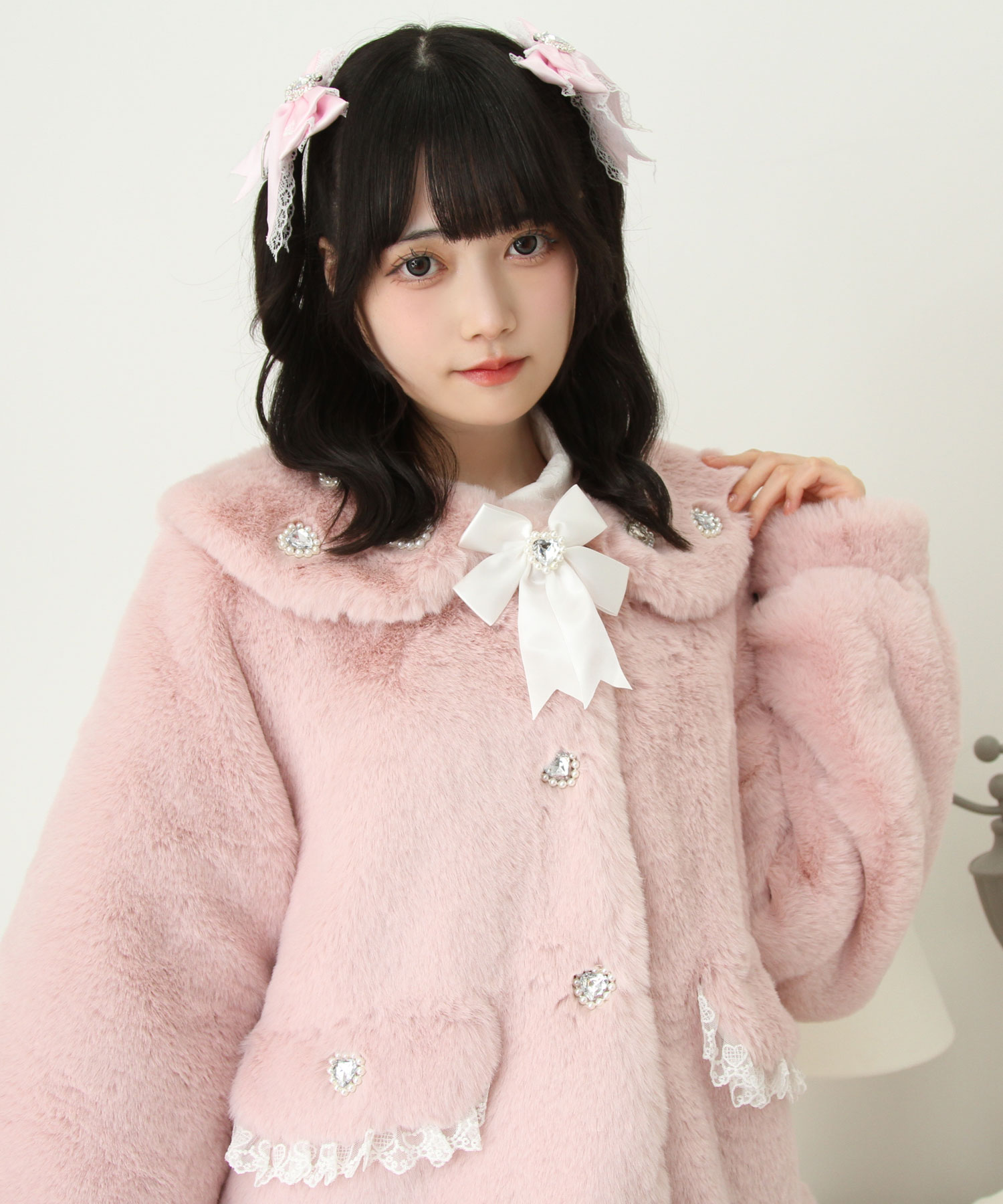 楽天市場】【SALE】キラキラビジュー襟デザインファーコート : 夢展望