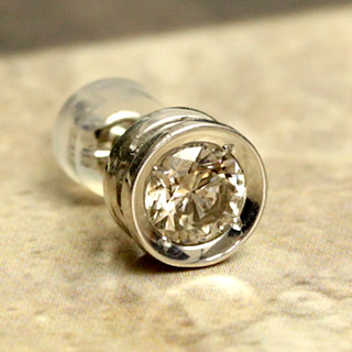 楽天市場】K18 シャンパン ブラウン ダイヤモンド メンズピアス 0.5ct