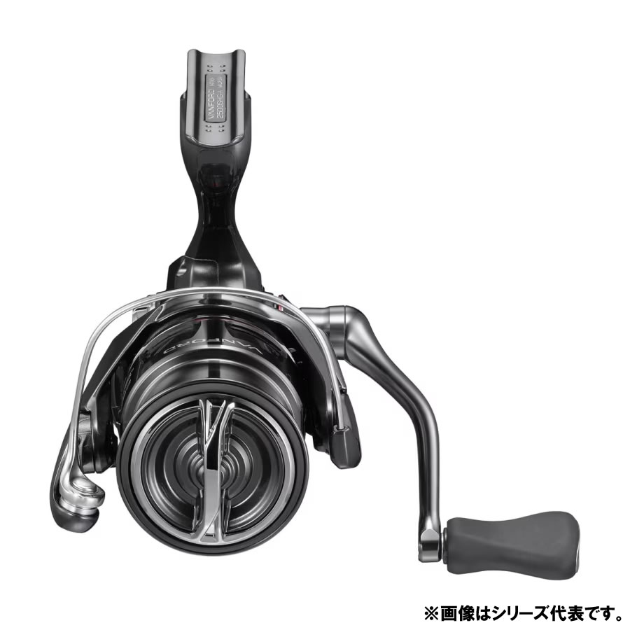 シマノ24ヴァンフォード C2000S 殆ど目立たない傷一箇所のみあり